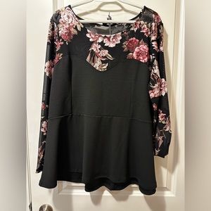 Long sleeve blouse size 2x